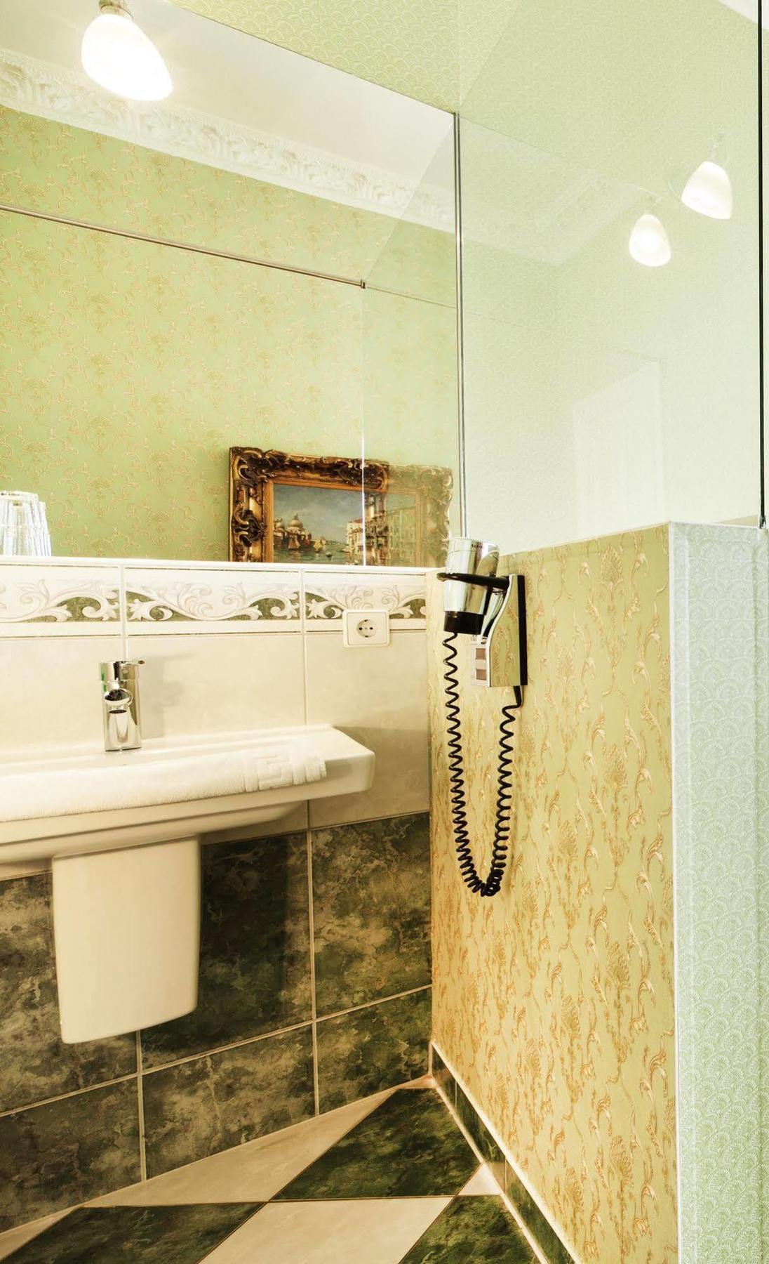 Honigmond Boutique Hotel Берлин Екстериор снимка